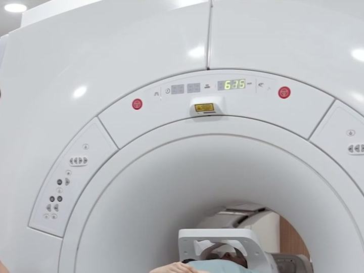 Imaging floor